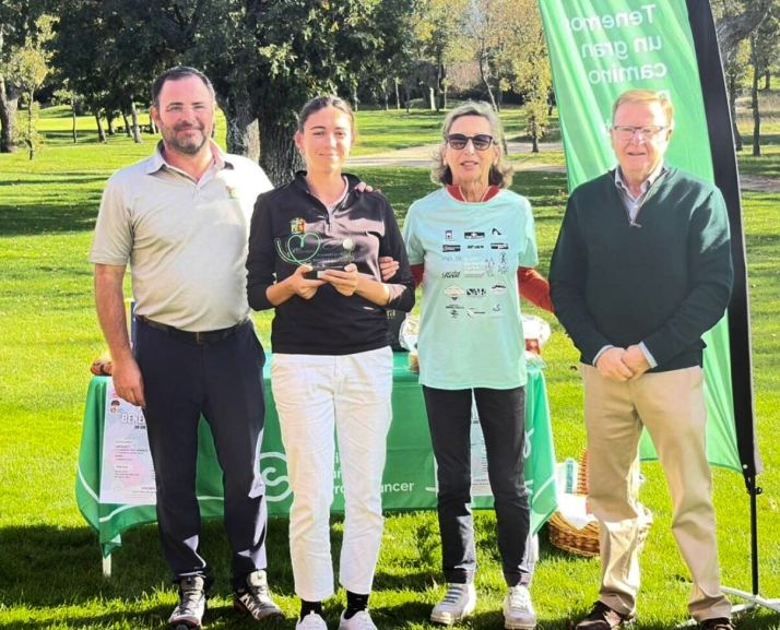 La octava edición del Torneo Benéfico de golf AECC reúne a un total de 60 participantes