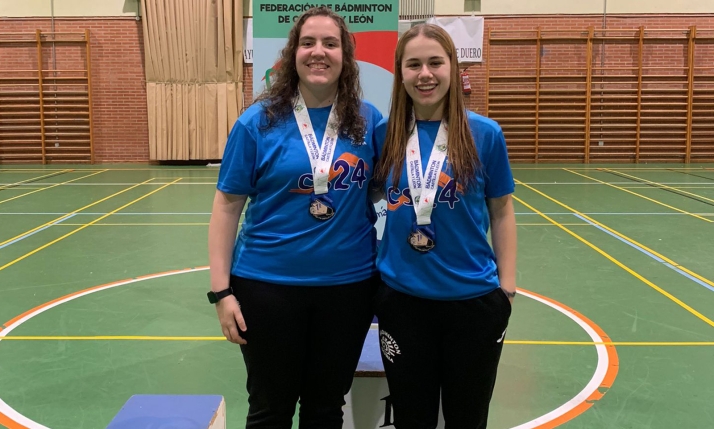Las sorianas dominan el último Regional absoluto de bádminton