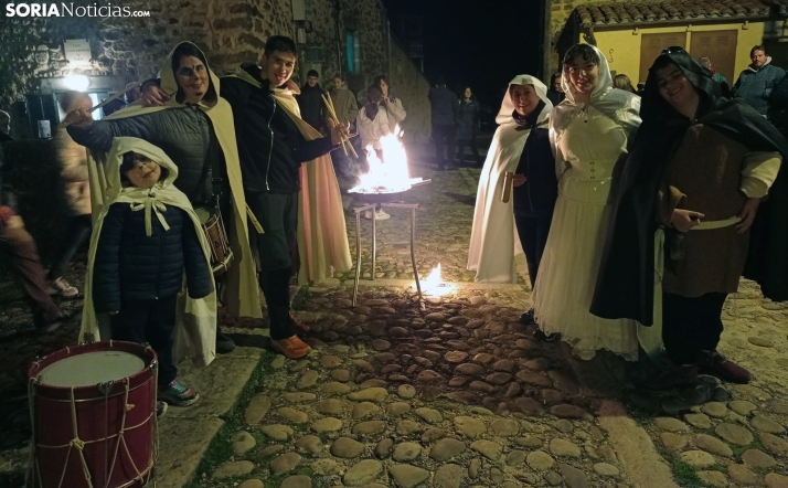 Derroñadas celebra sus particulares Ánimas