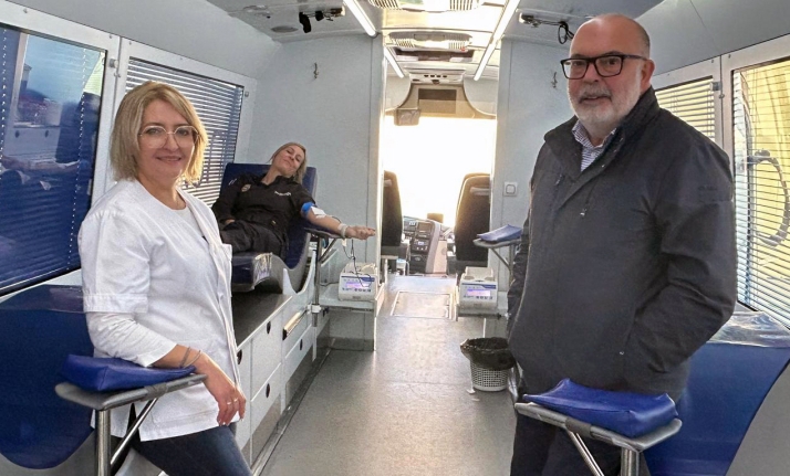 Medio centenar de guardias civiles, policías nacionales y bomberos de Soria donan sangre