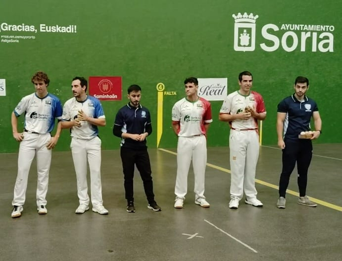 Así han sido las finales del III Open de Pelotamano en Soria