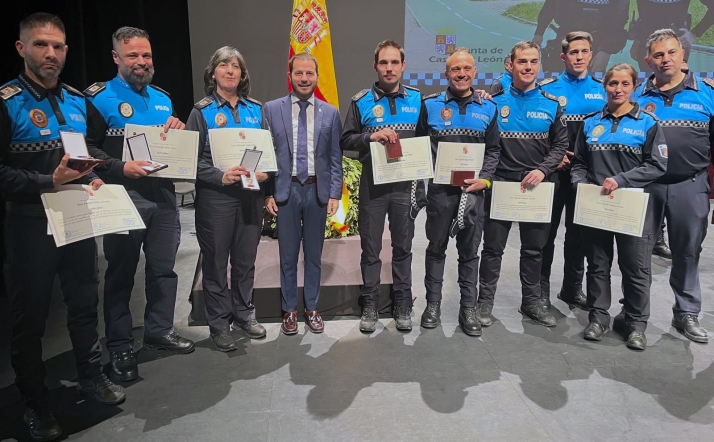 Castilla y León contará con un reglamento para cubrir plazas vacantes y mejorar la accesibilidad a la Policía Local 