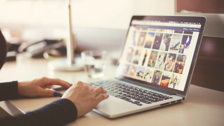 El bono digital de la Junta de 240€ para conexión a banda ancha llega a 731 beneficiarios 