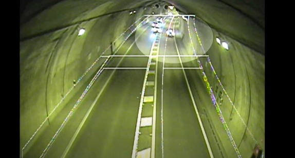 Investigan a un burgalés, vecino de Soria, que casi provoca un accidente en el túnel de Piqueras