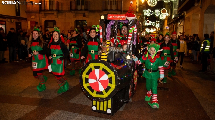 Fotos: La Carrera de Navidad vuelve a reunir a centenares de sorianos por el centro de la ciudad