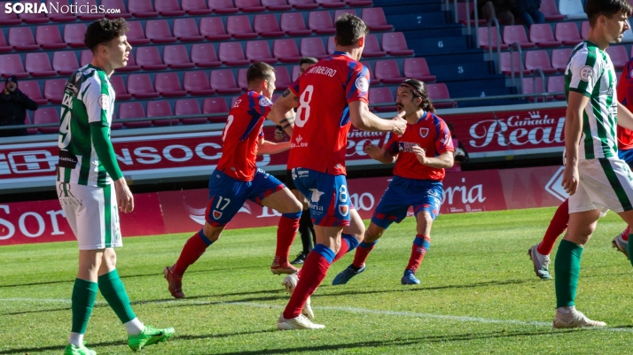 En imágenes: Los Pajaritos respiran con el empate del Numancia en el último minuto