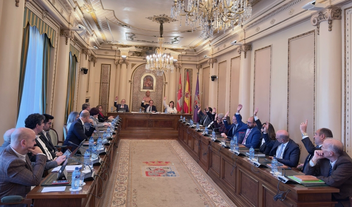 La Diputación aprueba sus presupuestos para 2025 y la RPT