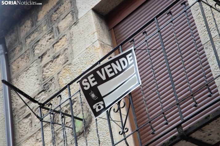 CCOO analiza el problema de la vivienda en Soria: Hay 8.000 casas vacías y zonas tensionadas
