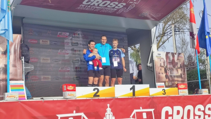 Buen botín de los atletas sorianos en el Cross de la Constitución de Aranda de Duero