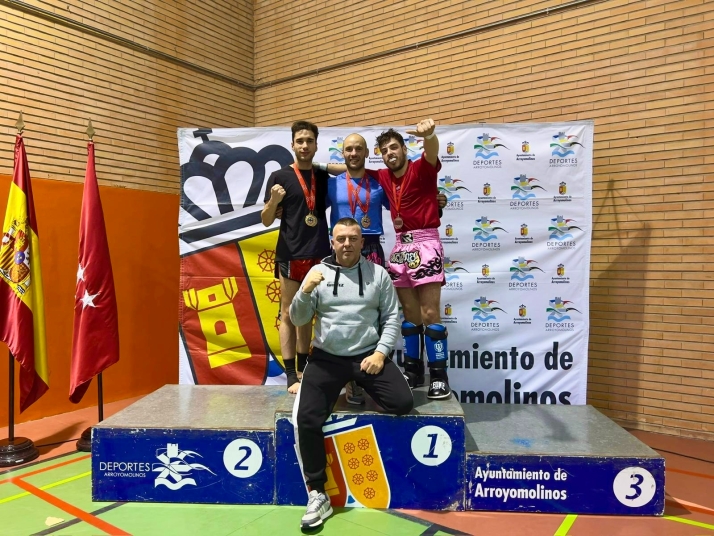 Éxito sorianos en el Torneo de Navidad de Kick Boxing en Madrid 