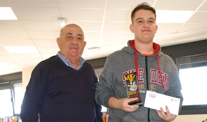 Juan Alberto Gómez se hace con el torneo de ajedrez de Camaretas