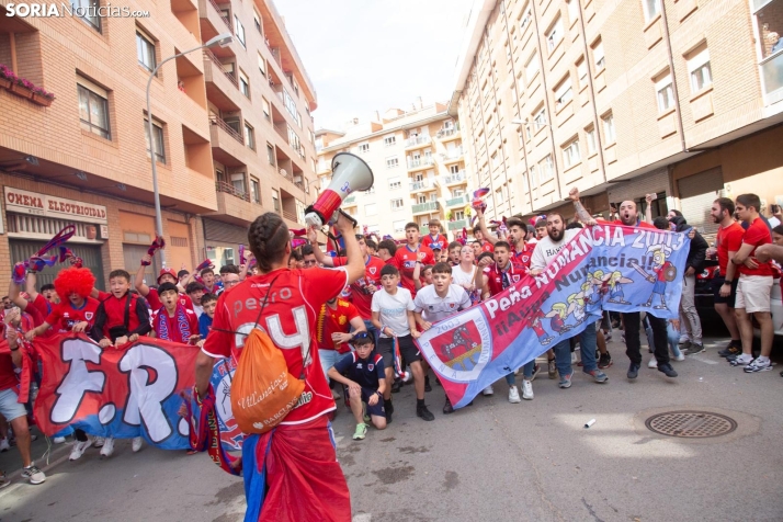 La afición del Numancia alza la voz ante la negativa del Pontevedra a la entrada de elementos de animación