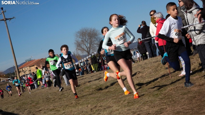 GALERÍA | Los Llamosos, fiel con el joven atletismo