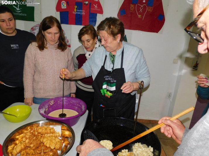 Fotos: Extremadura conquista Soria con sus dulces más típicos