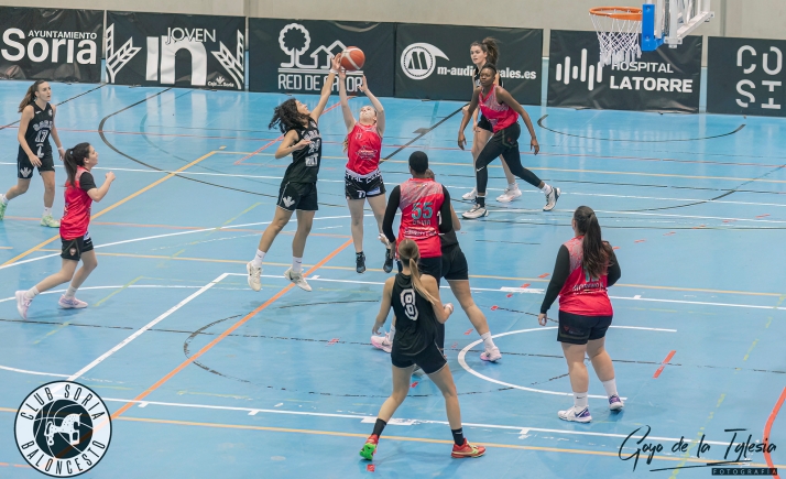 El Soria Baloncesto empieza el año con mal pie en Segovia: 90-55