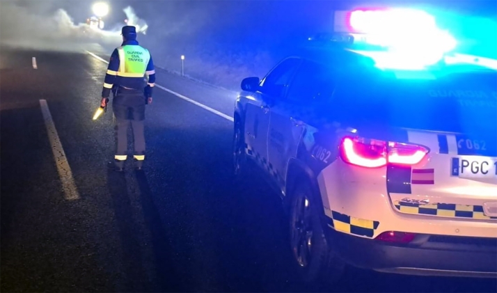 La Guardia Civil investiga al conductor de un camión por provocar un siniestro vial con heridos 