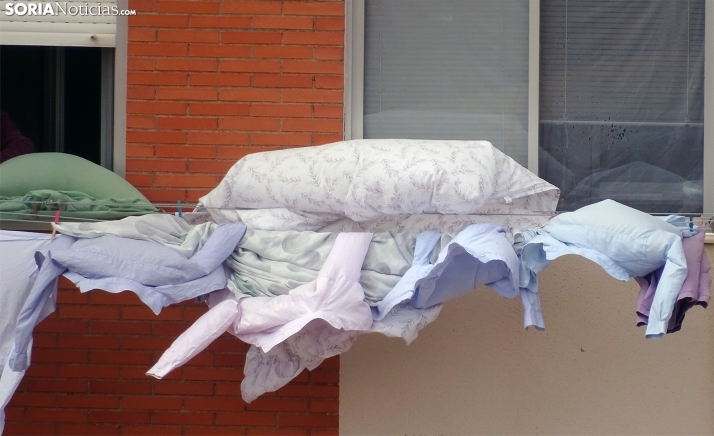El viento llega a los 93 km/h en Arcos de Jalón