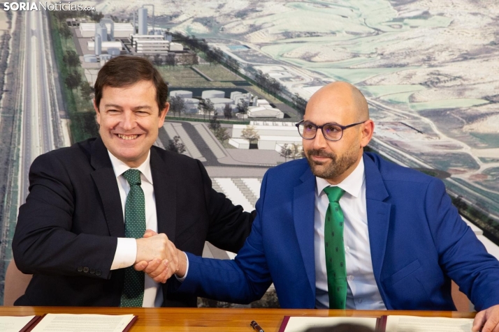 Dos empresas se fijan en Langa: prometen 100 M€ de inversión y promueven el desarrollo de su polígono