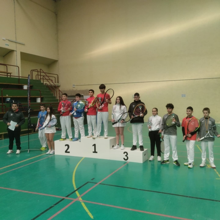 San Esteban de Gormaz celebra su IV Campeonato de Frontenis en Edad Escolar