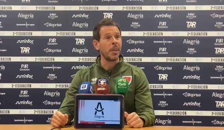 Aitor Calle estalla contra los árbitros: Hemos salido perjudicados con dos penaltis clarísimos