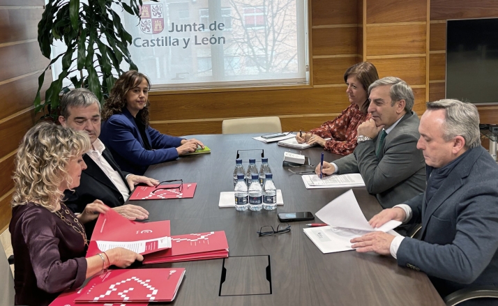 La Cámara traslada al consejero la necesidad de que la provincia cuente con un CyLOG