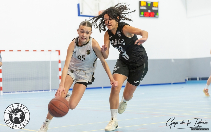 Las júniores del CSB llevan tres victorias en cuatro jornadas