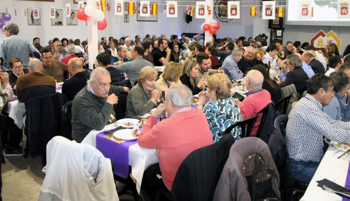 La Casa de Soria en Valencia, a punto de colgar el cartel de todo vendido para el Jueves Lardero