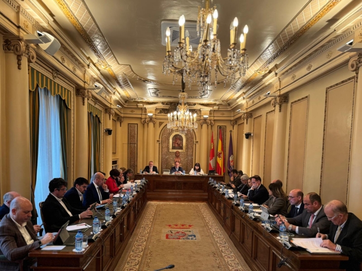 La Diputación aprueba una moción exigiendo al Gobierno una financiación justa que considere la despoblación como factor clave