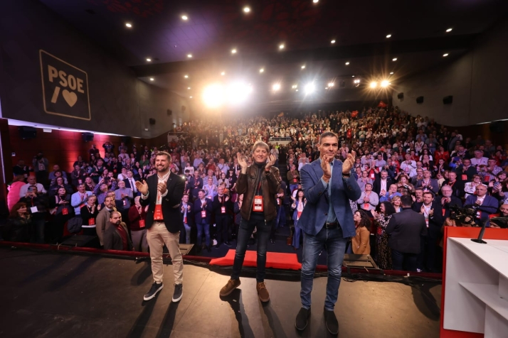 Sánchez asegura que el PSOE ganará las próximas elecciones con Carlos Martínez al frente de Castilla y León