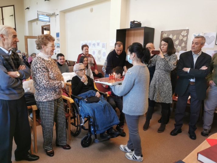 Soria suma otra centenaria: Raimunda Vivaracho celebra un siglo de vida
