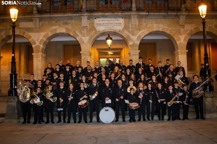 La Banda, de Nino Bravo a las Oberturas pasando por los grandes éxitos del Pop y del Rock