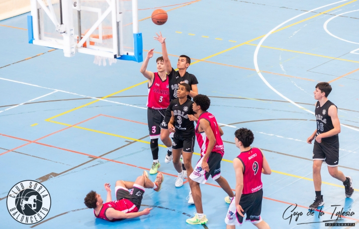 El Soria Baloncesto supera con claridad al colista (66-85) y conserva su brillante cuarta plaza