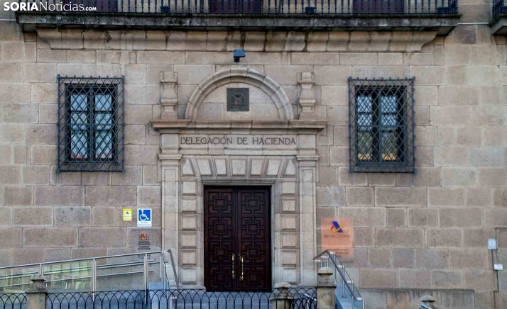 Hacienda subasta fincas rústicas en Soria: oportunidad para agricultores e inversores