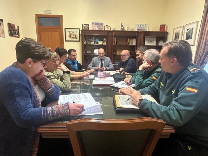 Firmado el acuerdo colaboración entre Guardia Civil y Policía Local para proteger a las víctimas de violencia de género