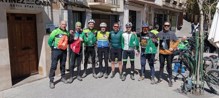 Más de un centenar de ciclistas disfrutan de las nuevas rutas BTT del Moncayo Soriano