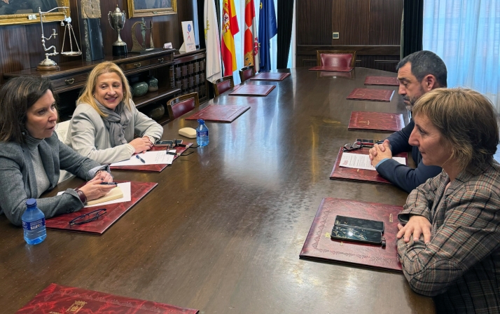 El Ayuntamiento pide que la Junta equipare las ayudas al comercio a las capitales de provincia para que Soria no siga recibiendo sólo la mitad