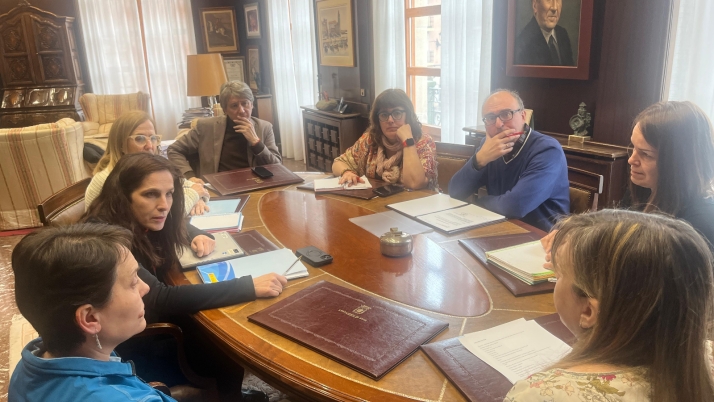 El Ayuntamiento de Soria y la CHD planean el proyecto del barco turístico con vistas a la Semana Santa de 2026