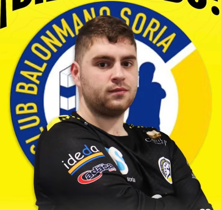 Alejandro Fernández, un portero criado en Can Barça para lograr el ascenso a Plata