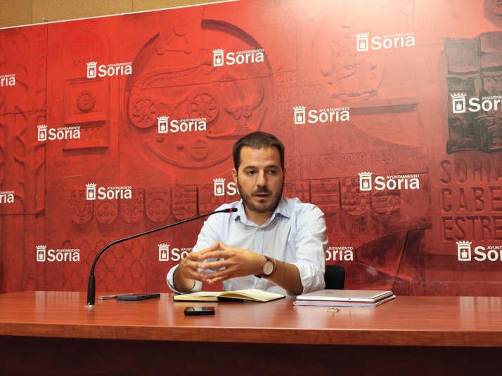 USO carga duramente contra Eder García y le insta a una reunión