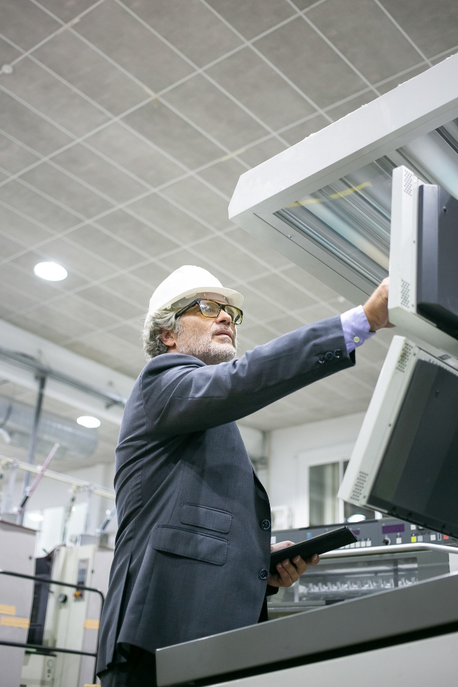 Se ofrece Operario/a de panel para Garray (Soria)