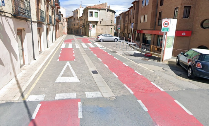 Ágreda firma el contrato de las obras para el calmado del tráfico en las calles Venerable y Cervantes