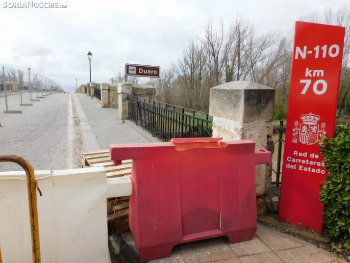 La Junta activa medidas de emergencia para restablecer provisionalmente la accesibilidad del tráfico rodado en San Esteban de Gormaz tras el derrumbe parcial de su puente medieval