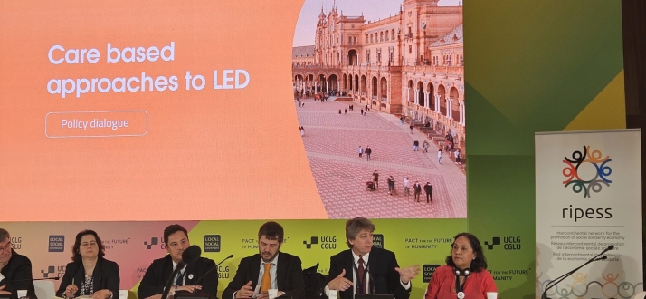 Carlos Martínez habla de presupuesto y legislación para fortalecer la economía de los cuidados en el Foro Mundial de Desarrollo Económico Local