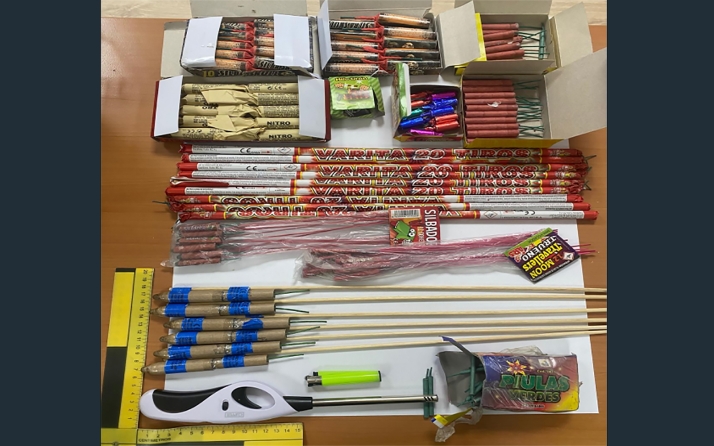 Detenidos en la zona del Moncayo por poner en peligro la seguridad vial con pirotecnia y transportar moneda falsa