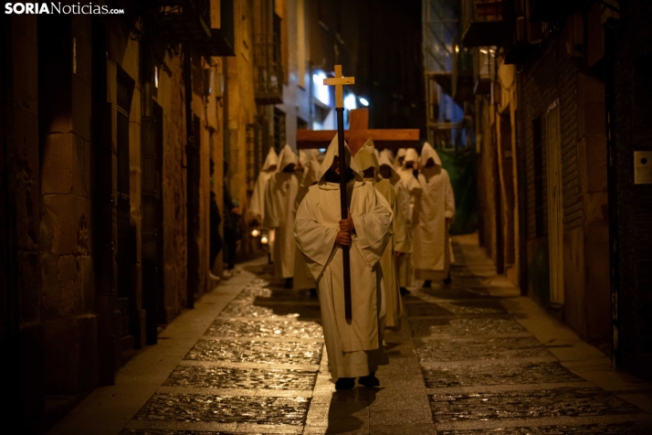 La lluvia vuelve a amenazar a la Semana Santa