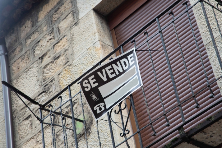 Comprar casa en Soria exige la mitad de esfuerzo salarial que en Madrid o Baleares