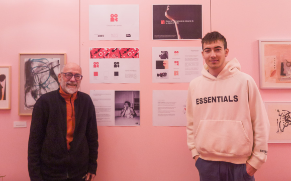 Victor Salgado expone su diseño sobre video erótico ganador en La Maison DEROS