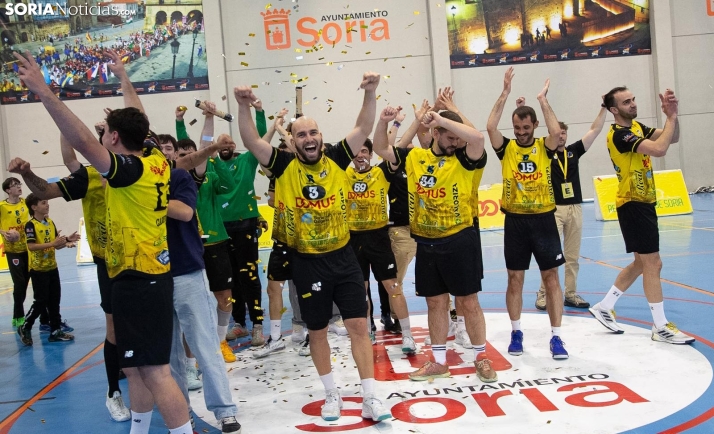 El BM Soria se hace con el título liguero