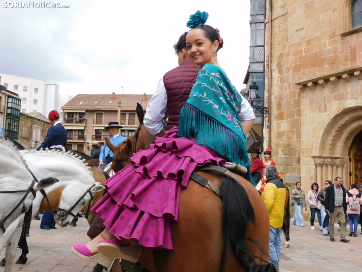 GALERÍA | Soria derrocha arte a ritmo de sevillanas en su romería