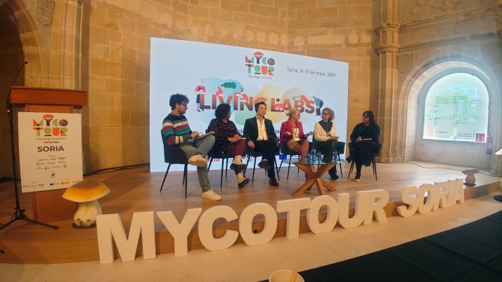 La profesionalización del guía micoturístico, clave para la educación y la conservación de las setas en Soria